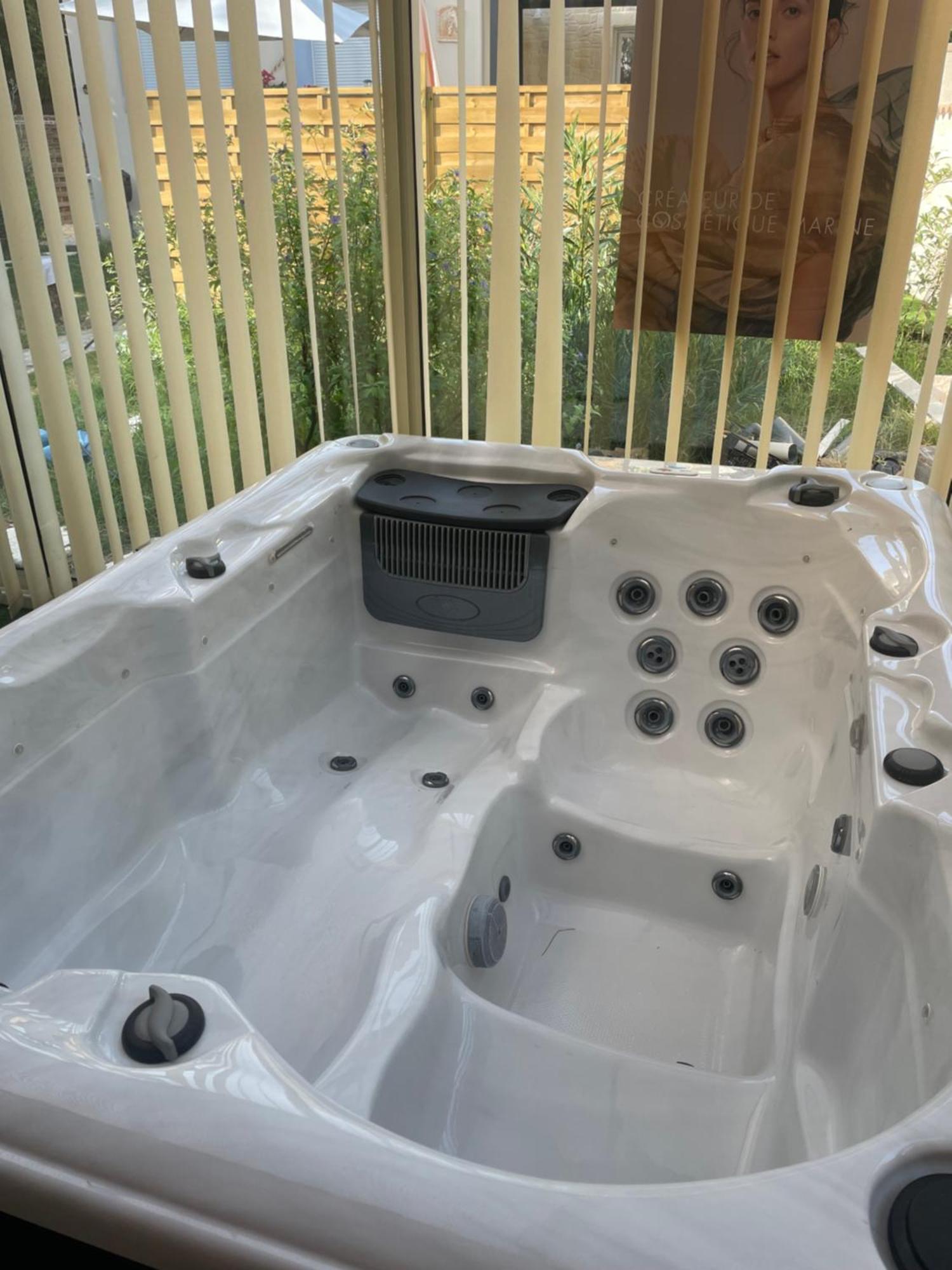 Houdarling Chalet Et Spa Hammam Jacuzzi Et Sauna Nîmes Eksteriør billede
